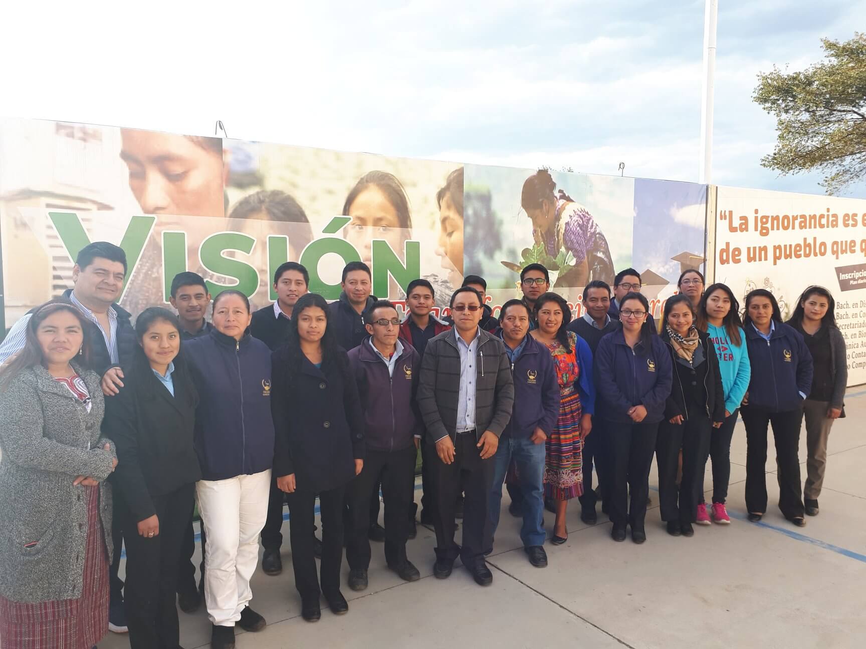 Equipo de la Fundación Transformando Vidas